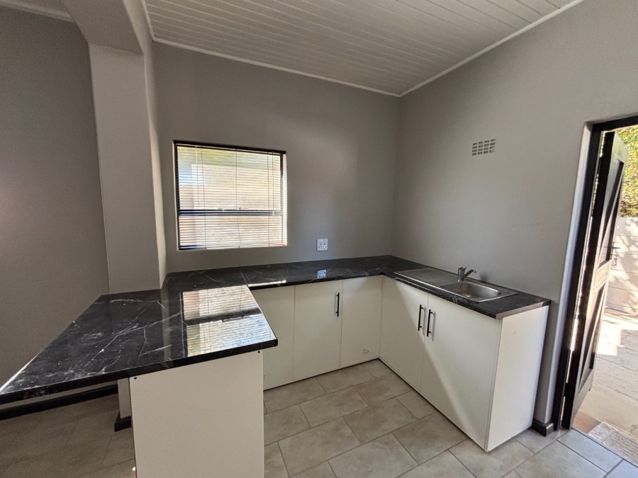 To Let 1 Bedroom Property for Rent in Townsend Estate Western Cape